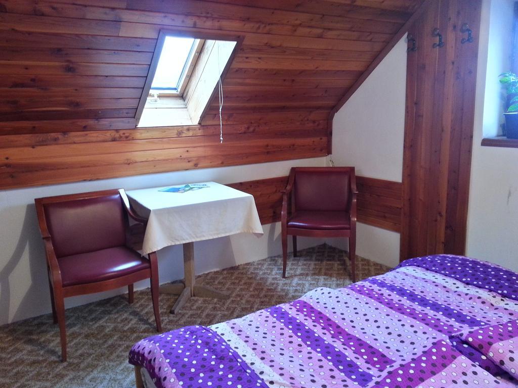 Guest House Beli Kamen Vojsko Eksteriør bilde