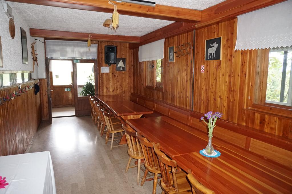 Guest House Beli Kamen Vojsko Eksteriør bilde