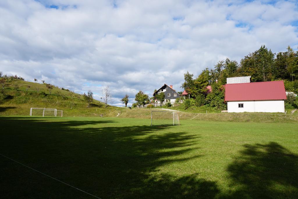 Guest House Beli Kamen Vojsko Eksteriør bilde